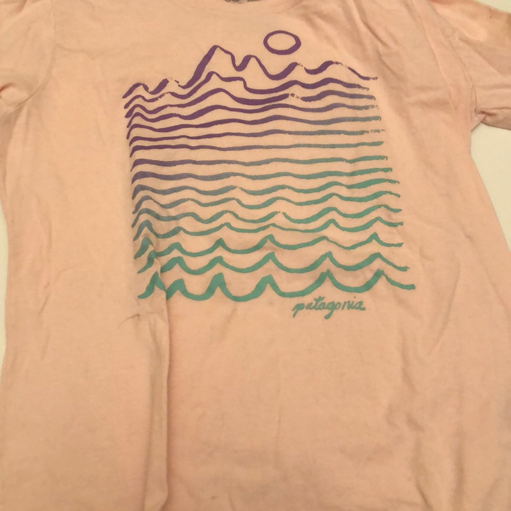 Patagonia long sleeve kids shirt